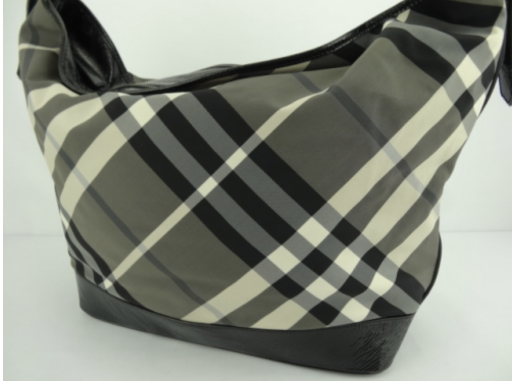 PB6005 Burberry Large Beat Check Tote